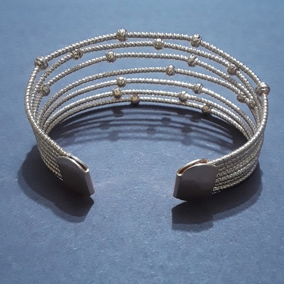 Bracelets - Picture 2 of 3